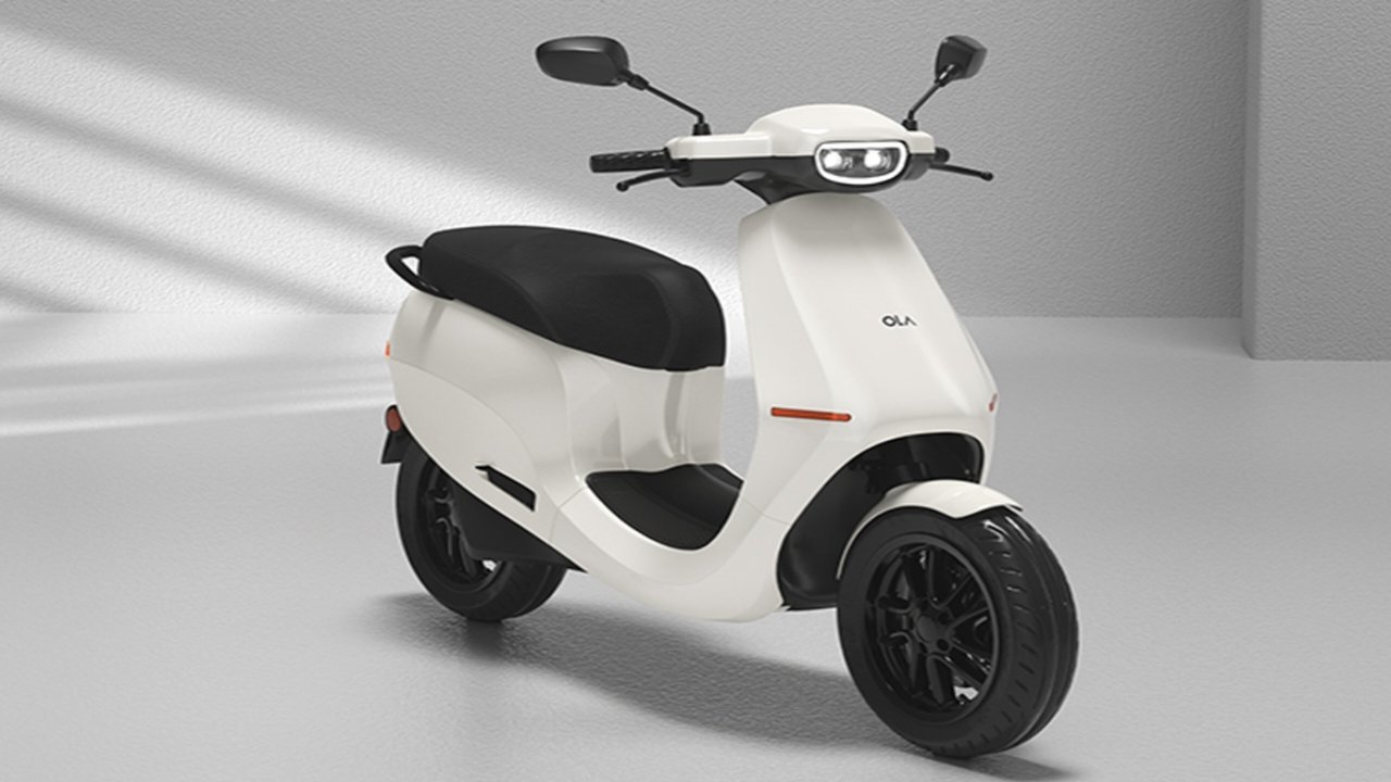 Electric Scooter Launched at Just ₹74,999, Offers 250 km Range on Full Charge and 90 km/h Top Speed – See Features